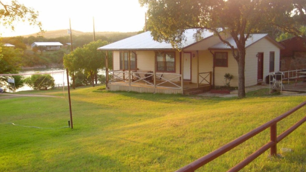 Photo of Outdoor in Burnet