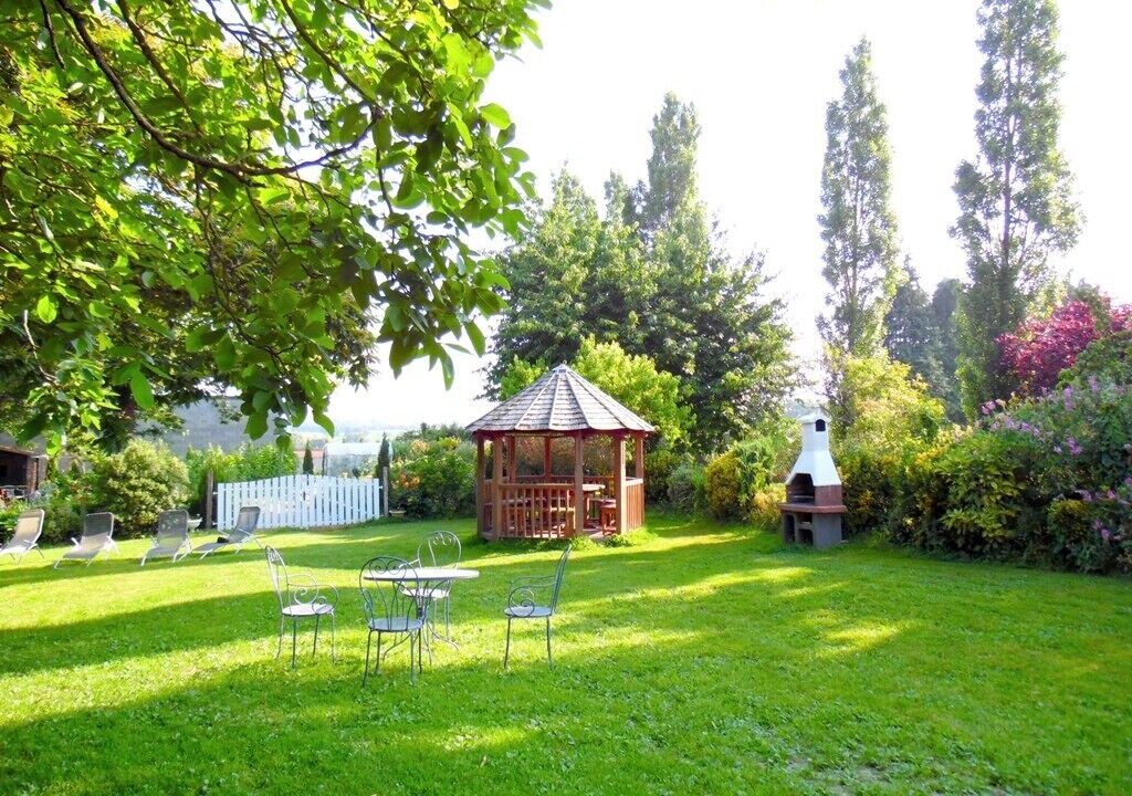 Photo of Outdoor in Sains