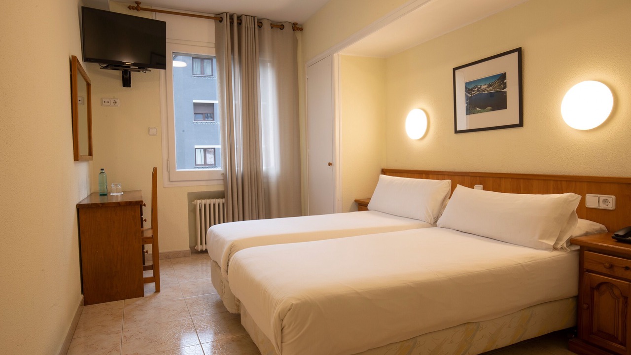 Photo of Bedroom in Encamp