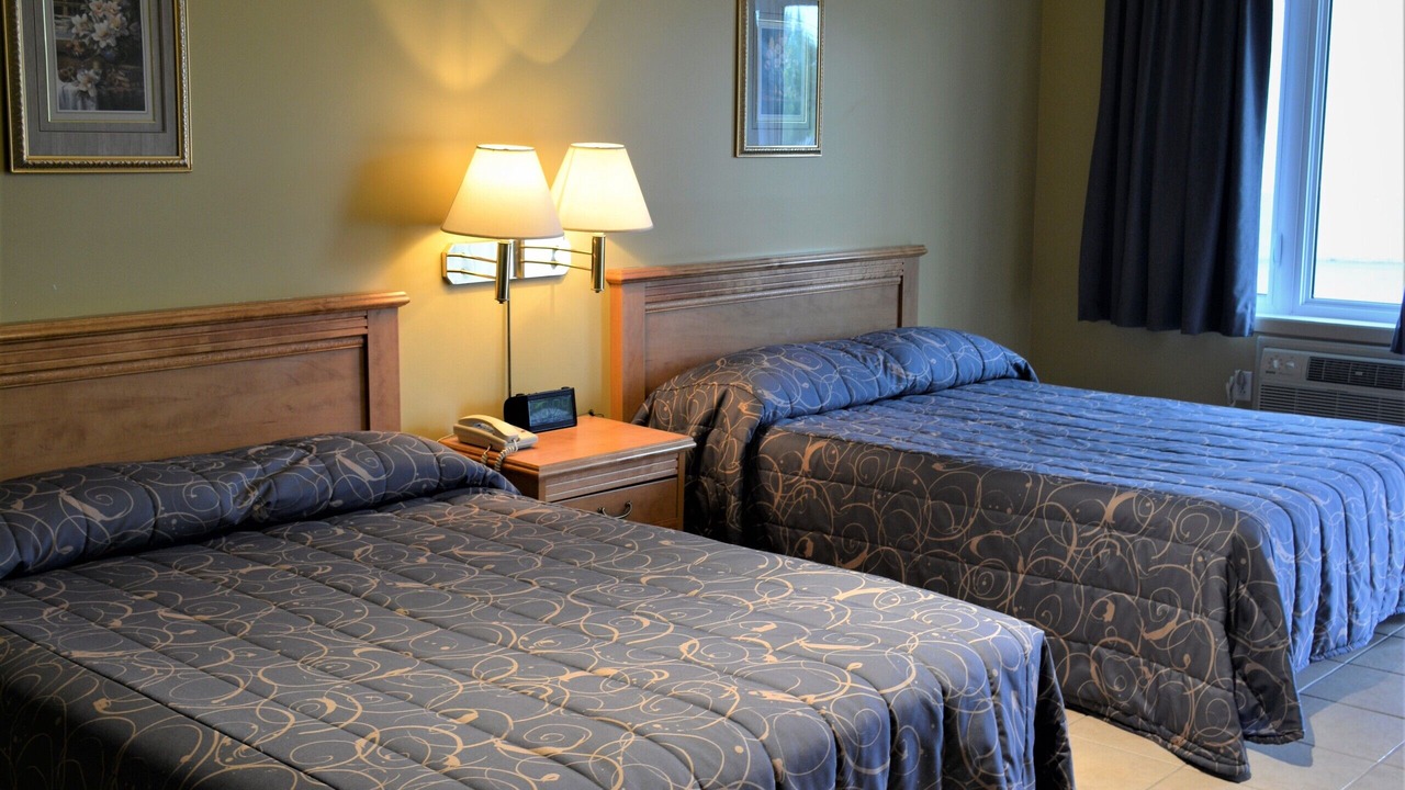 Photo of Bedroom in Forestville