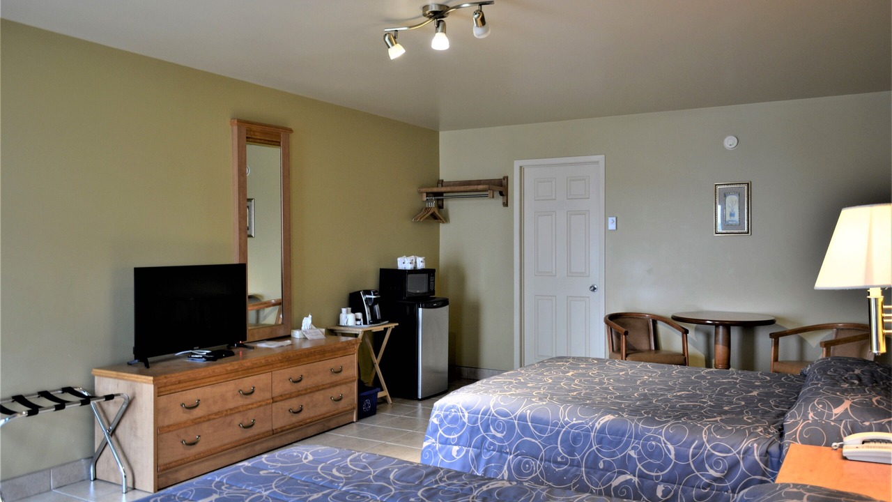 Photo of Bedroom in Forestville