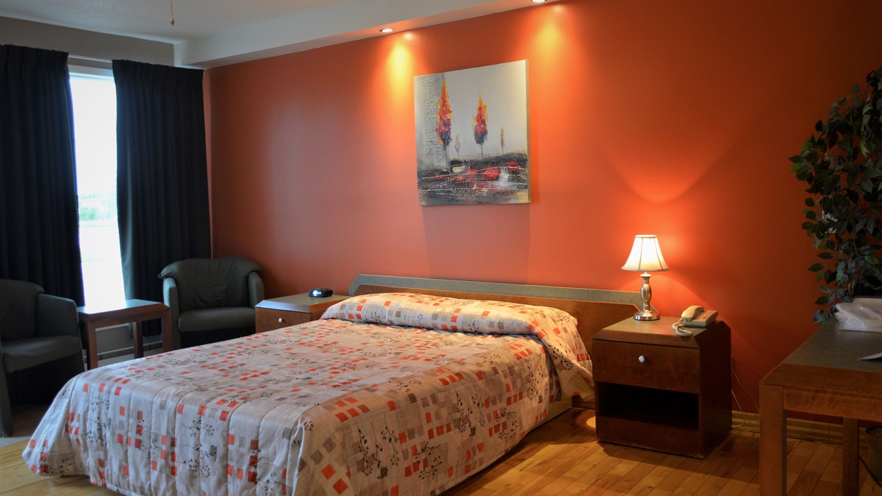 Photo of Bedroom in Forestville