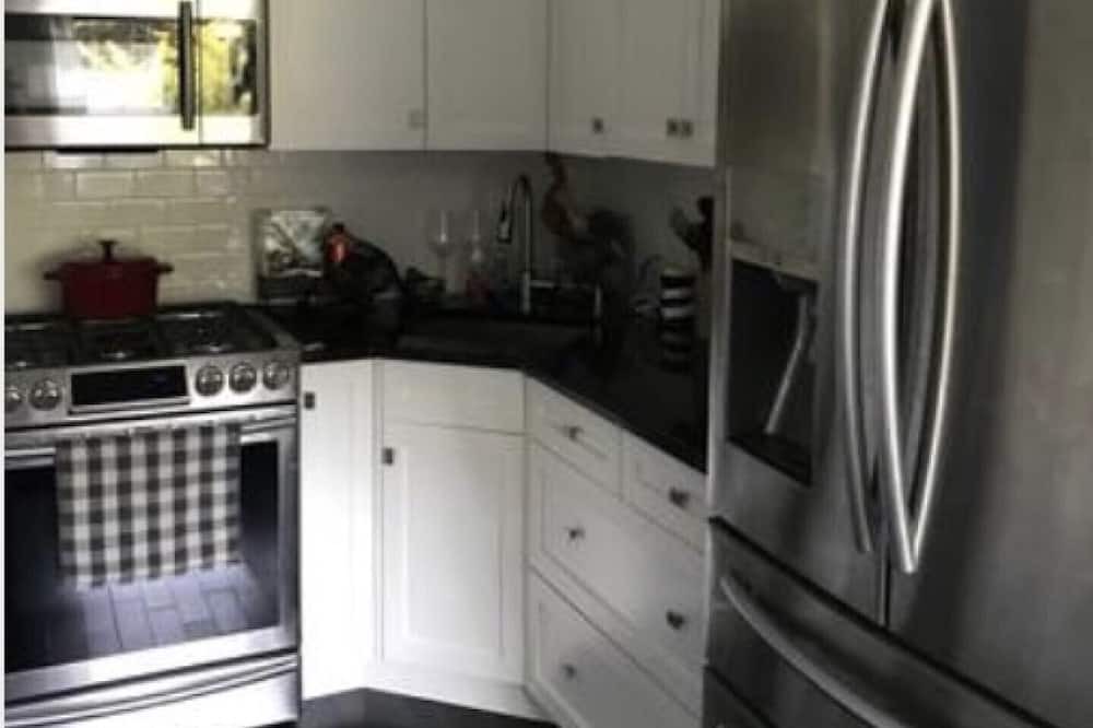 Photo of Kitchen in Englishtown