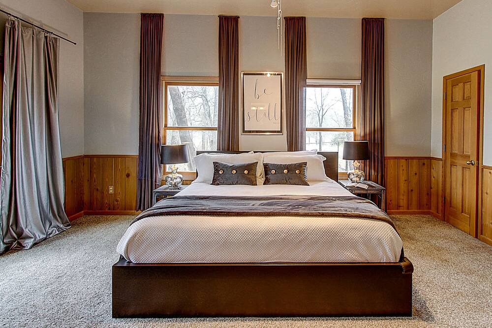 Photo of Bedroom in Chico
