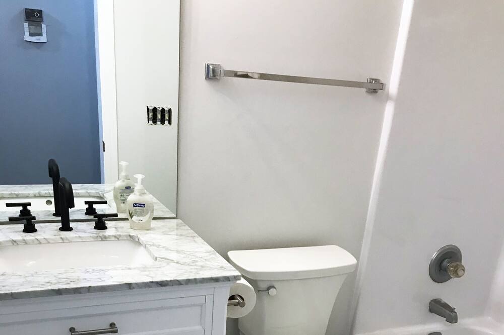 Photo of Bathroom in Georgetown