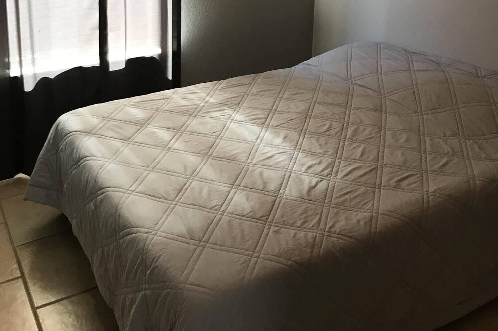 Photo of Bedroom in El Dorado West