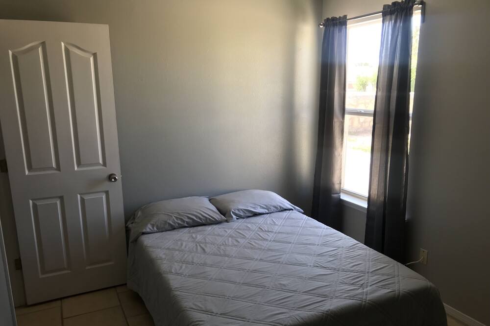 Photo of Bedroom in El Dorado West