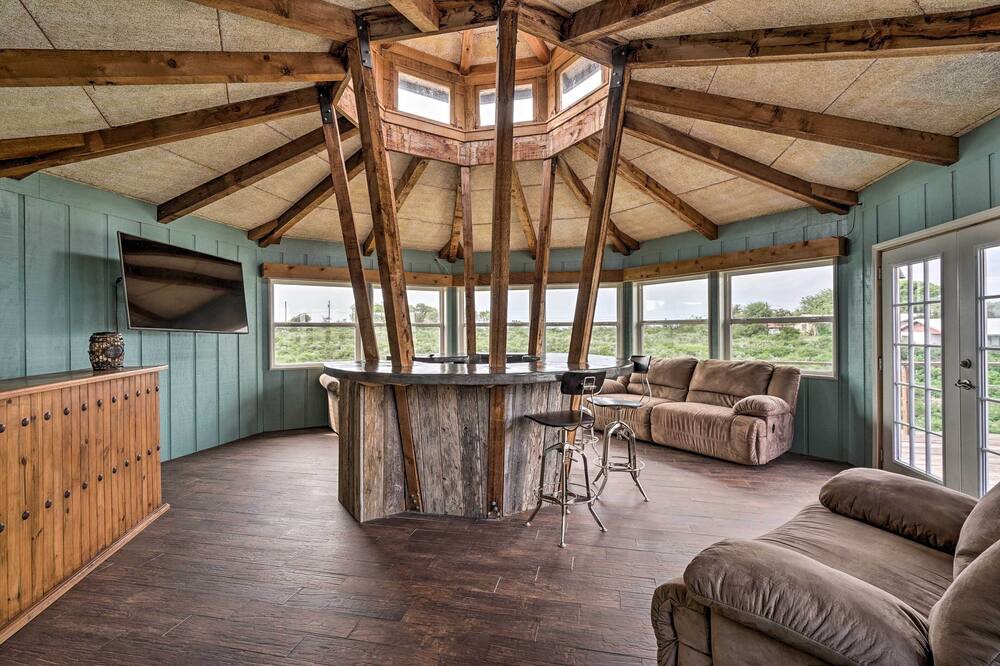 Photo of Bedroom in Amistad National Recreational Area