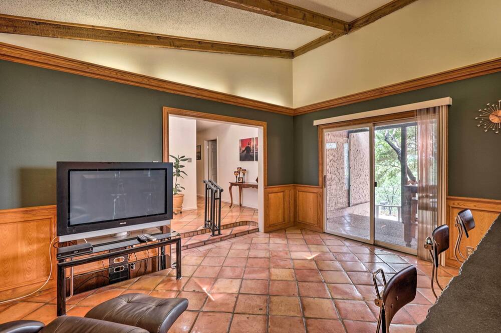 Photo of Livingroom in Amistad National Recreational Area