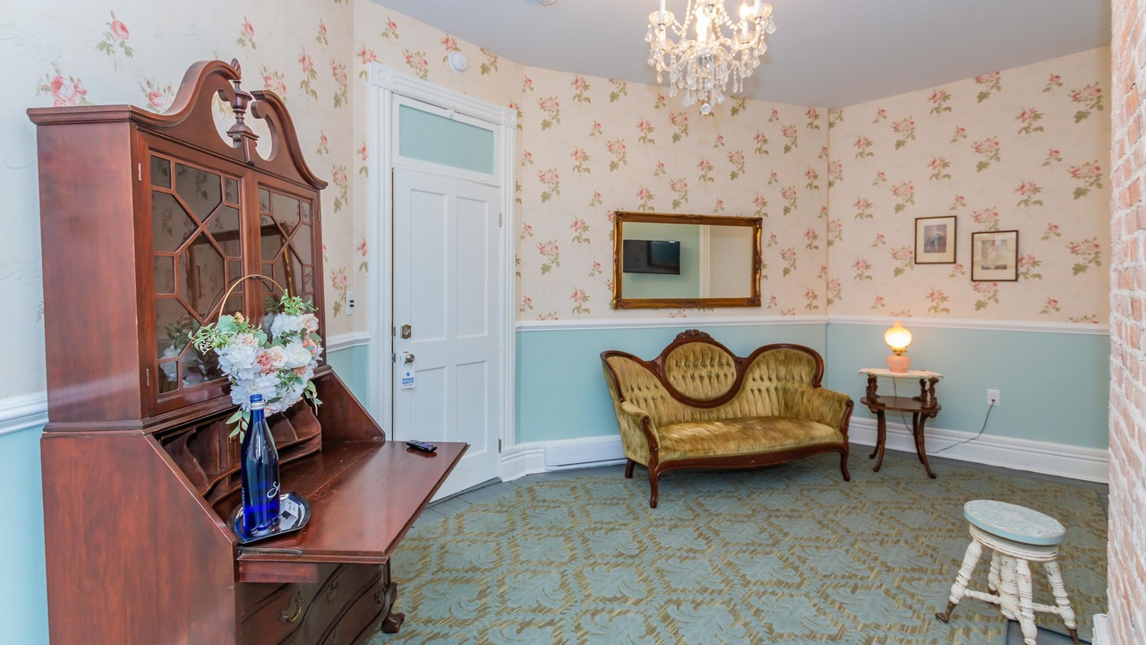 Photo of Bedroom in Broadalbin