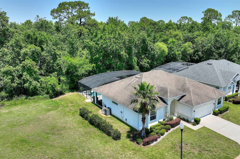 Photo of Outdoor in Ridgewood Lakes