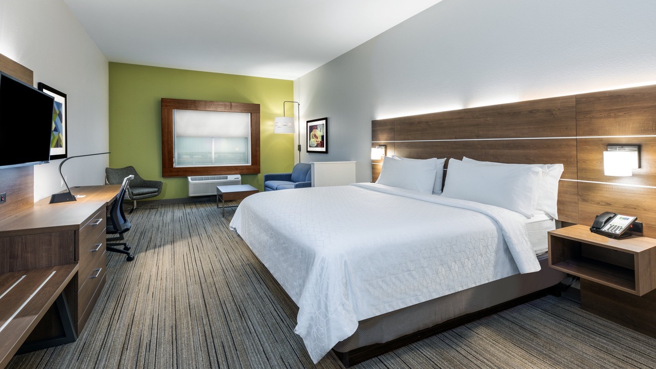 Photo of Bedroom in Junction