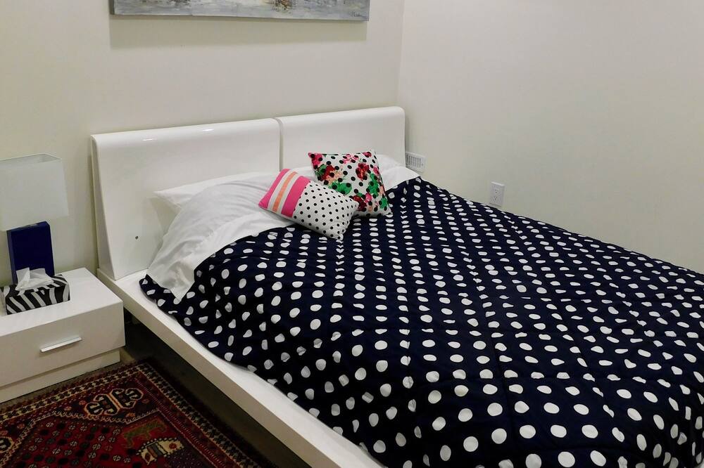 Photo of Bedroom in Richmond Hill