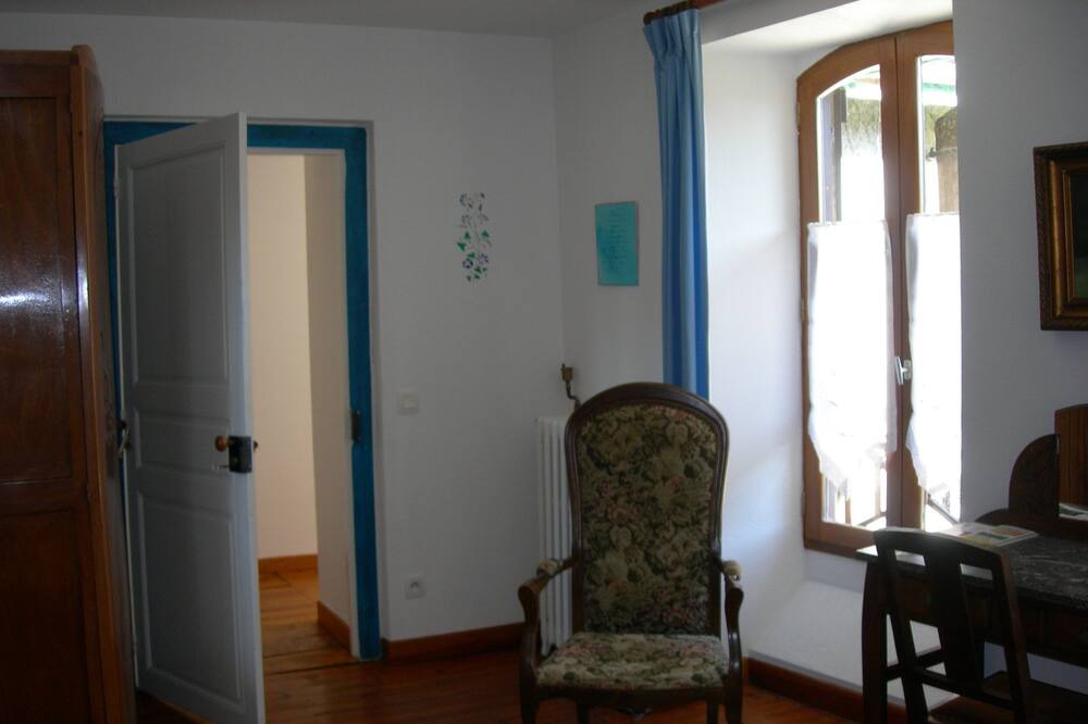 Photo of Bedroom in Mielan