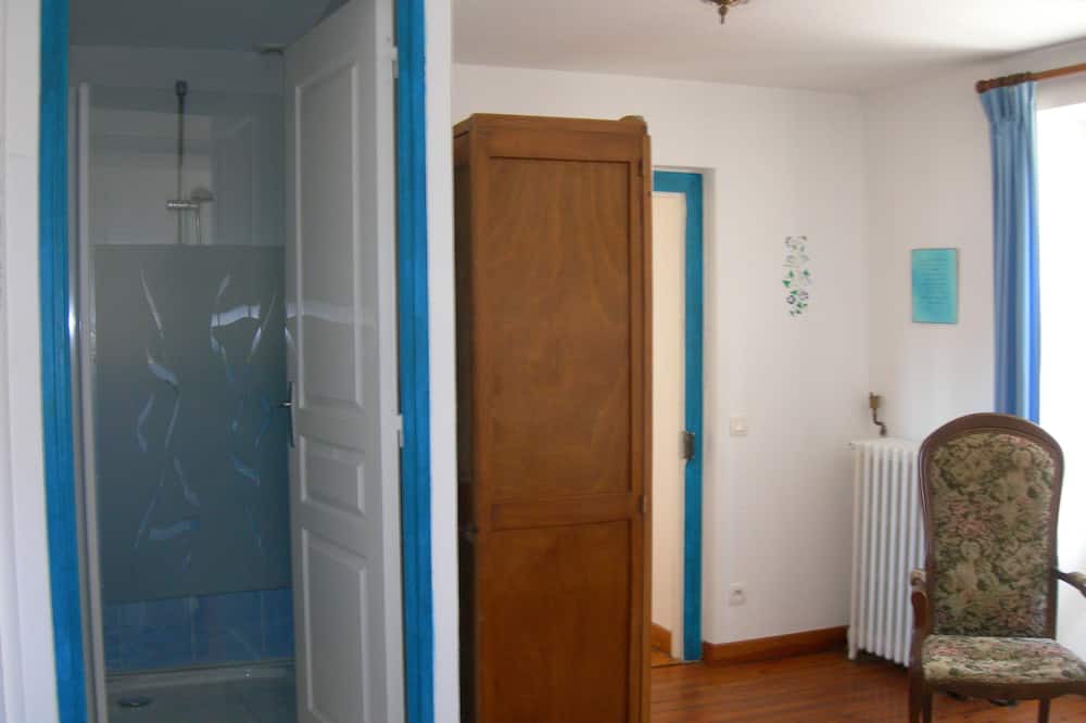 Photo of Bathroom in Mielan