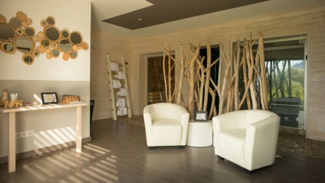 Photo of Others in Monticello