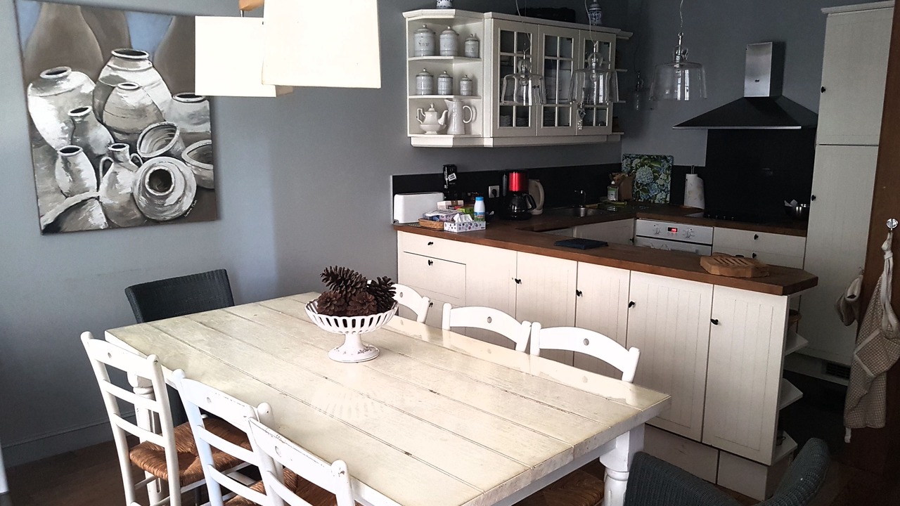 Photo of Bedroom in Saint-Gengoux-le-National