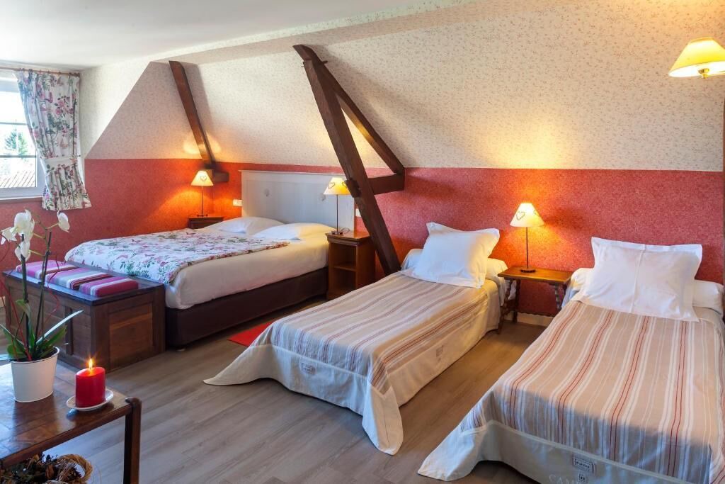 Photo of Bedroom in Coulombiers