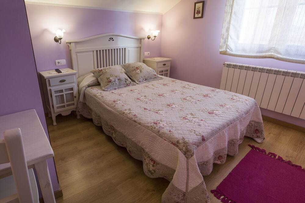 Photo of Bedroom in Molina de Aragon
