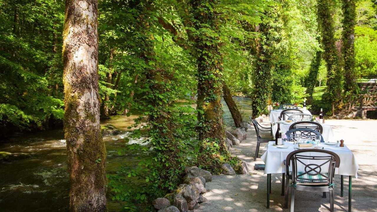 Photo of Others in Avallon