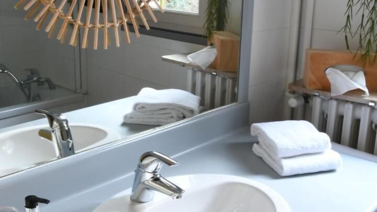 Photo of Others in Avallon