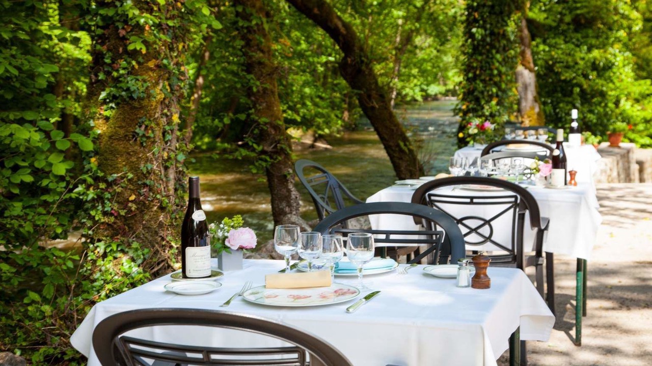 Photo of Others in Avallon