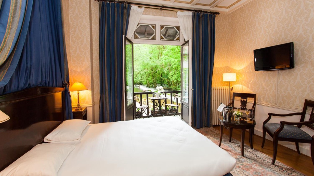 Photo of Others in Avallon