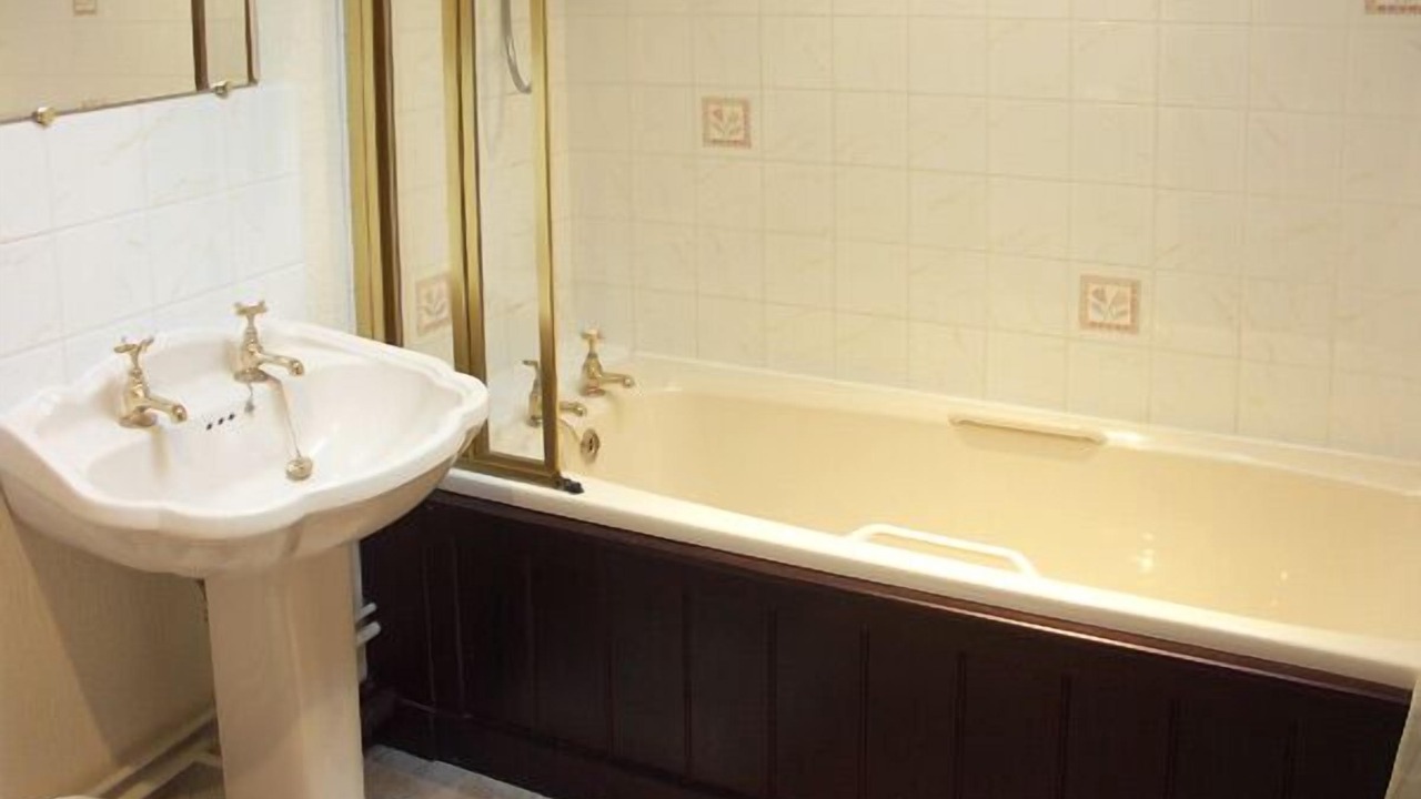 Photo of Others in Gillingham