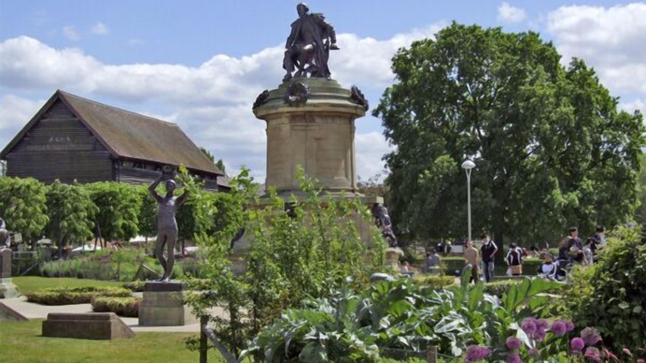 Photo of Others in Stratford-upon-Avon