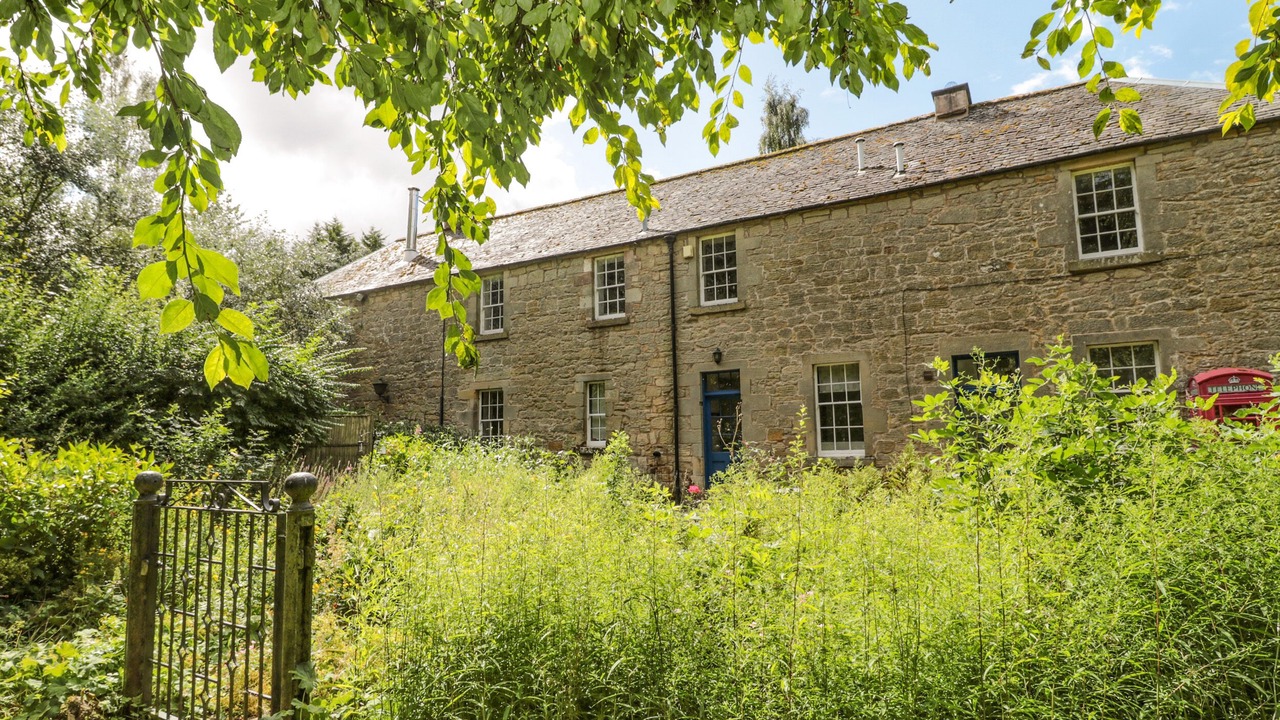 Photo of Outdoor in Duns