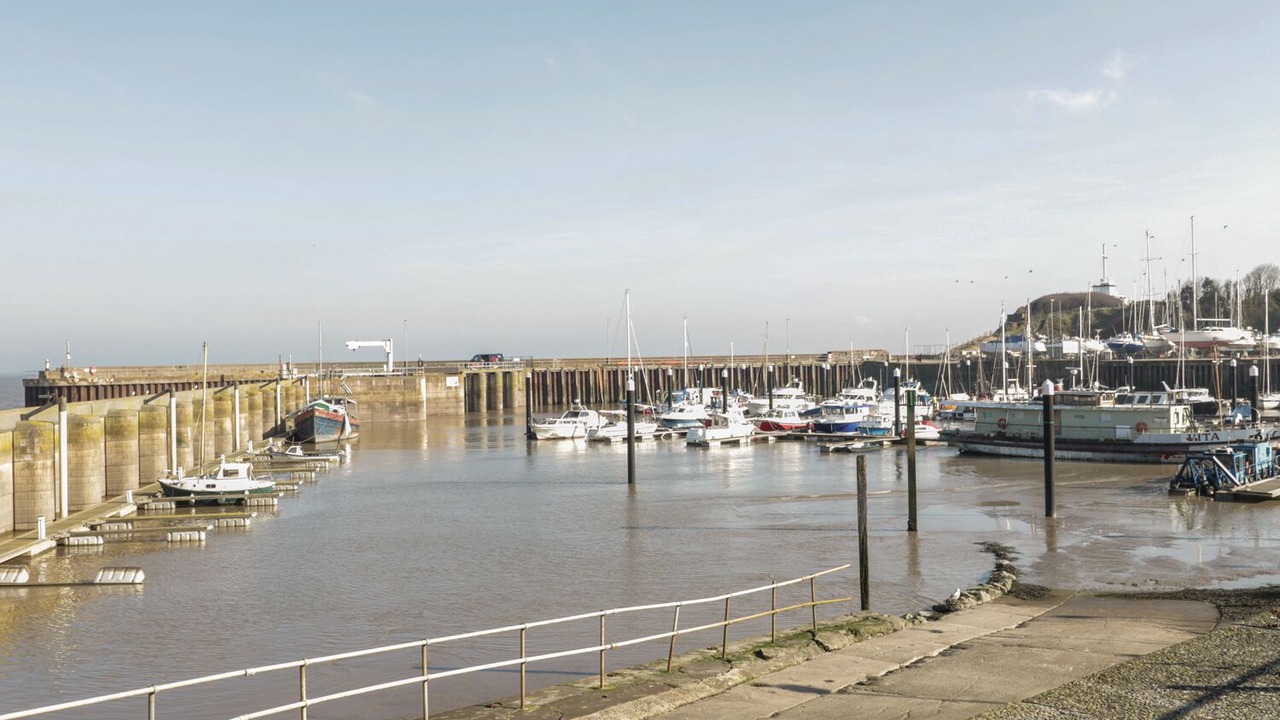 Photo of Others in Watchet