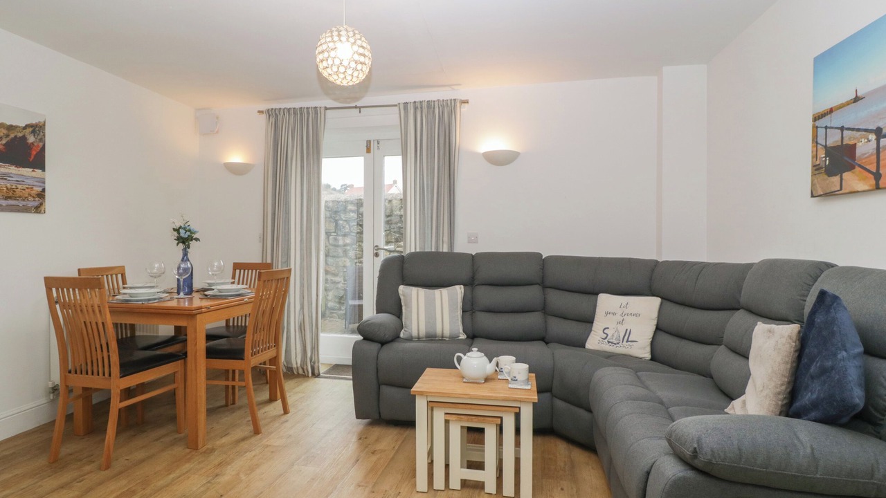 Photo of Others in Watchet