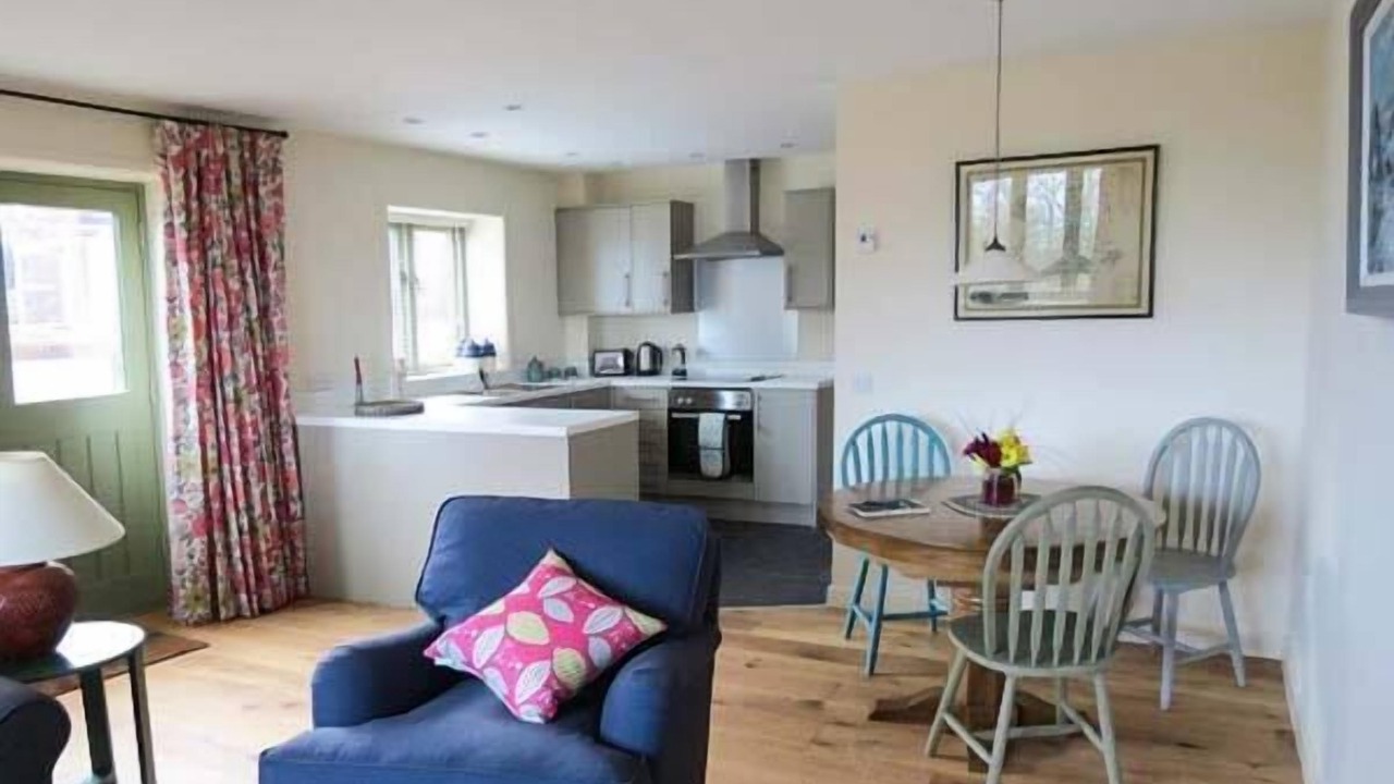 Photo of Others in Boraston