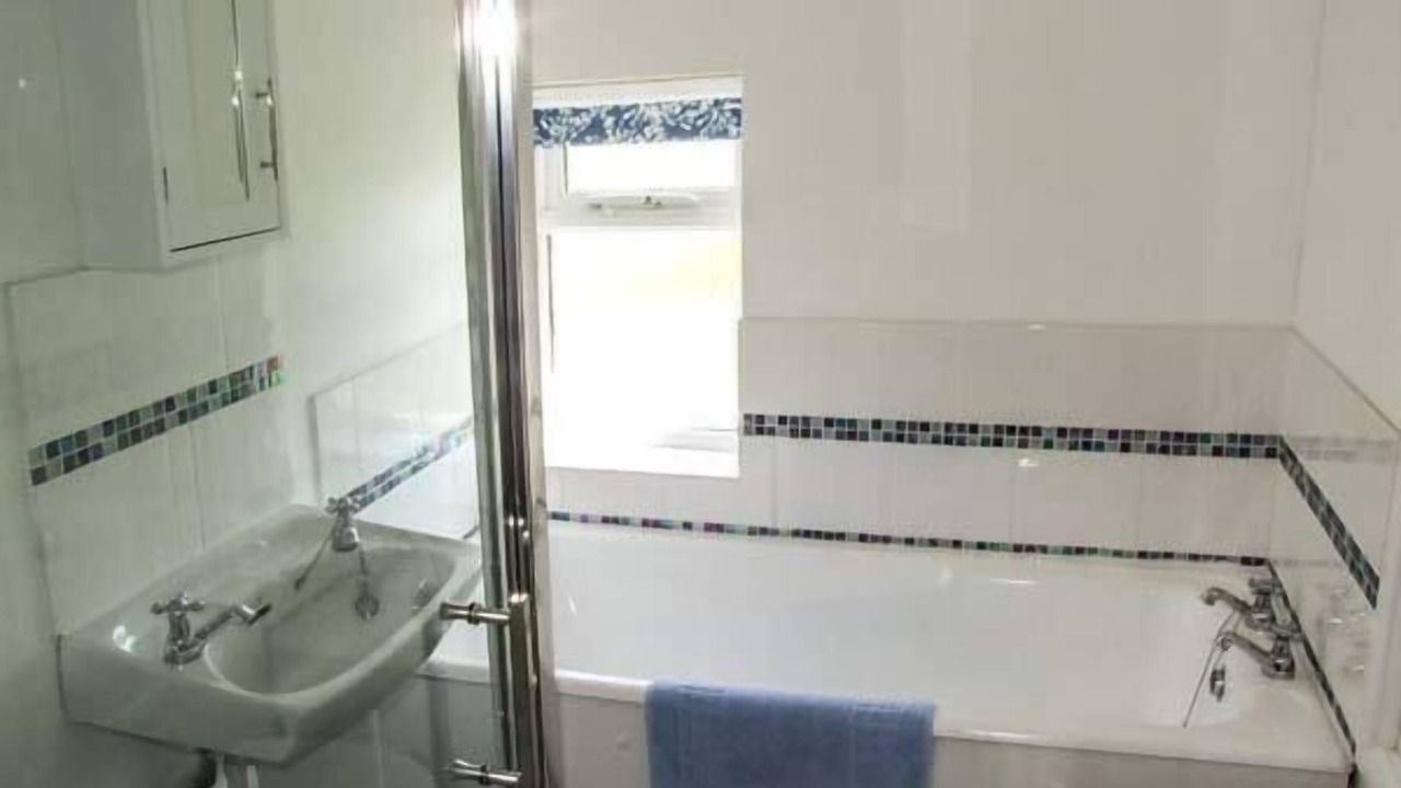 Photo of Bathroom in Stratford-upon-Avon