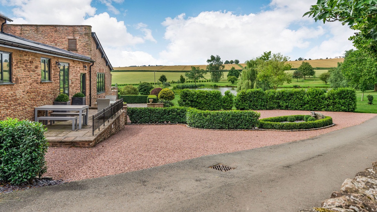 Photo of Others in Redbrook