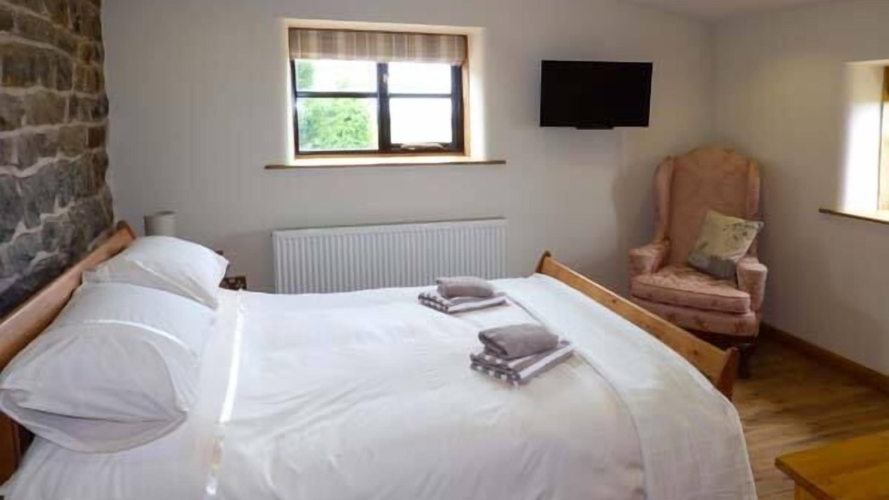 Photo of Bedroom in Cauldon Low