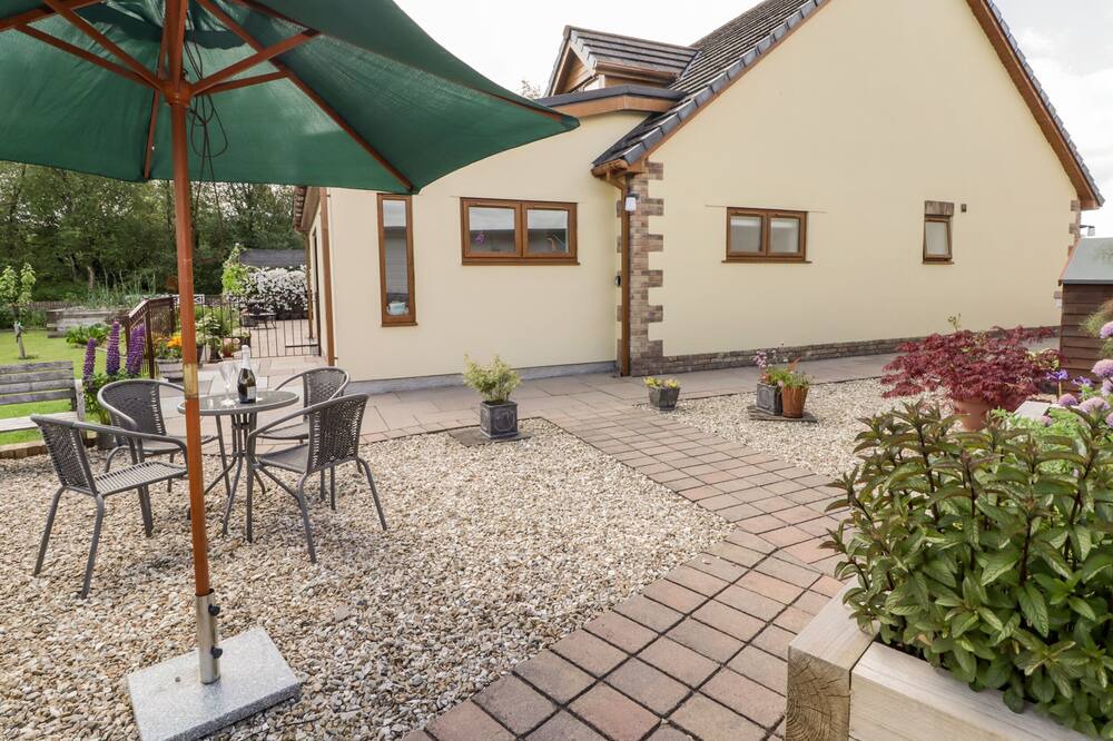 Photo of Others in Aberdare