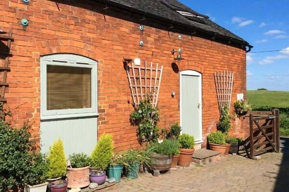 Photo of Outdoor in Denstone