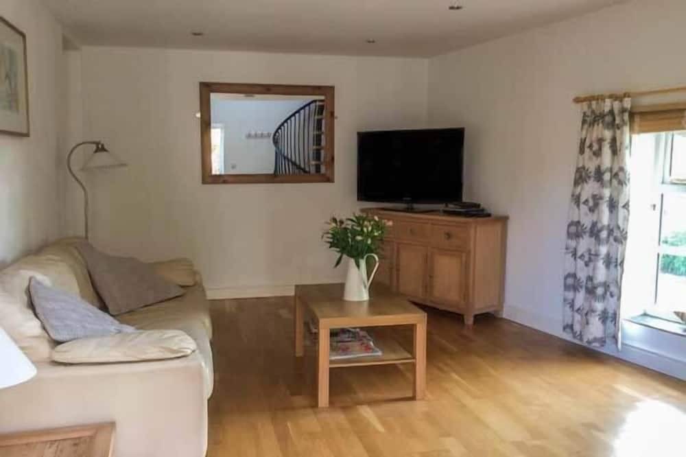 Photo of Livingroom in Denstone