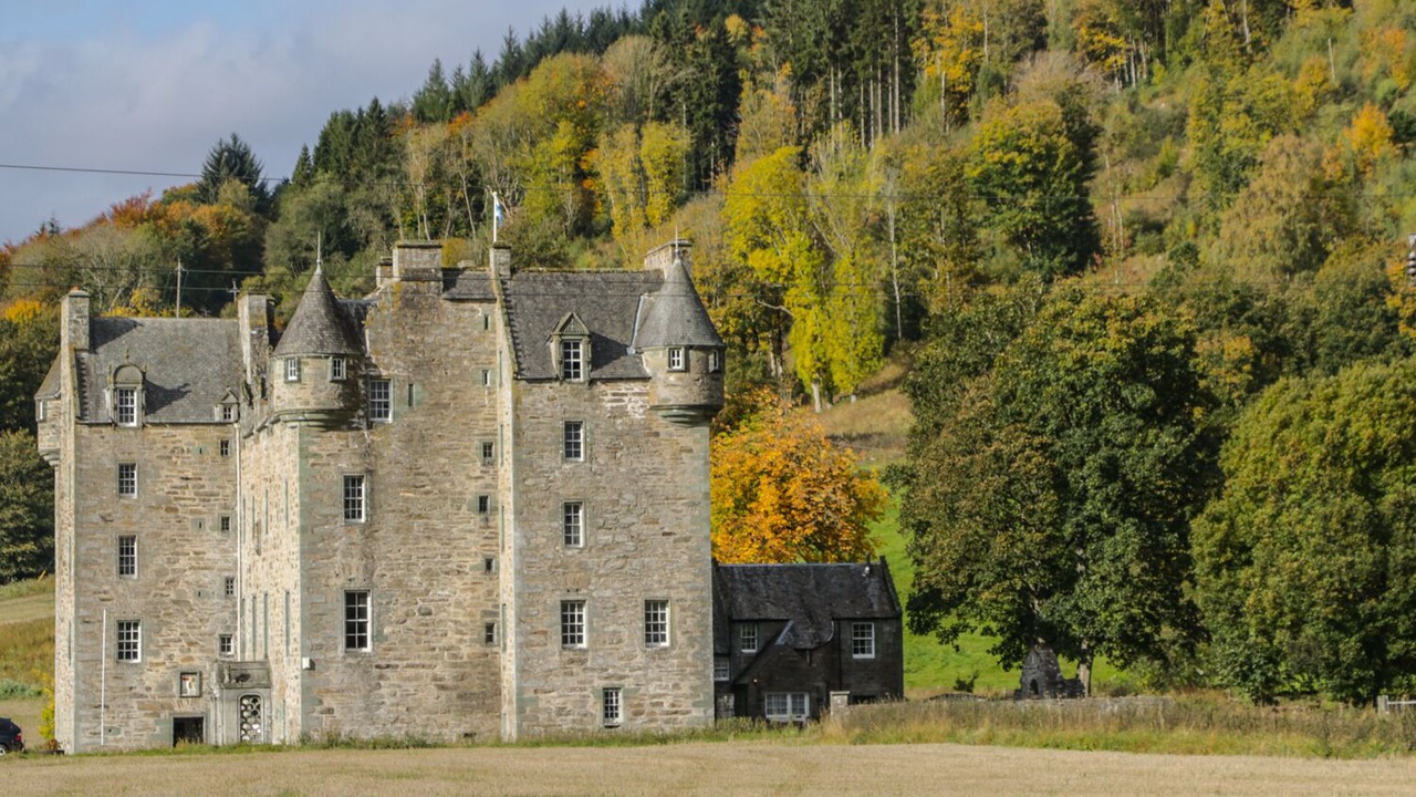 Photo of Others in Weem