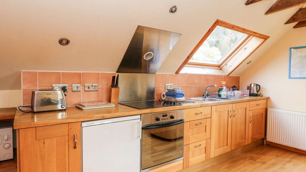 Photo of Others in Weem