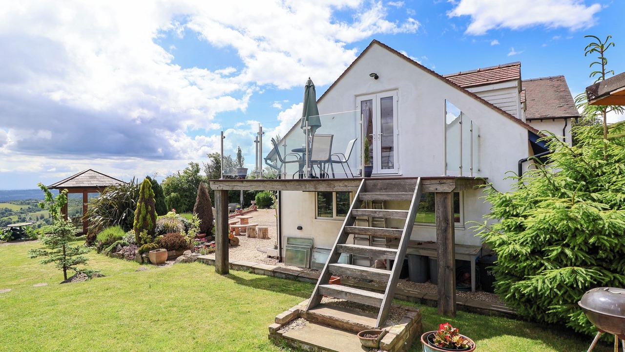 Photo of Others in Farden