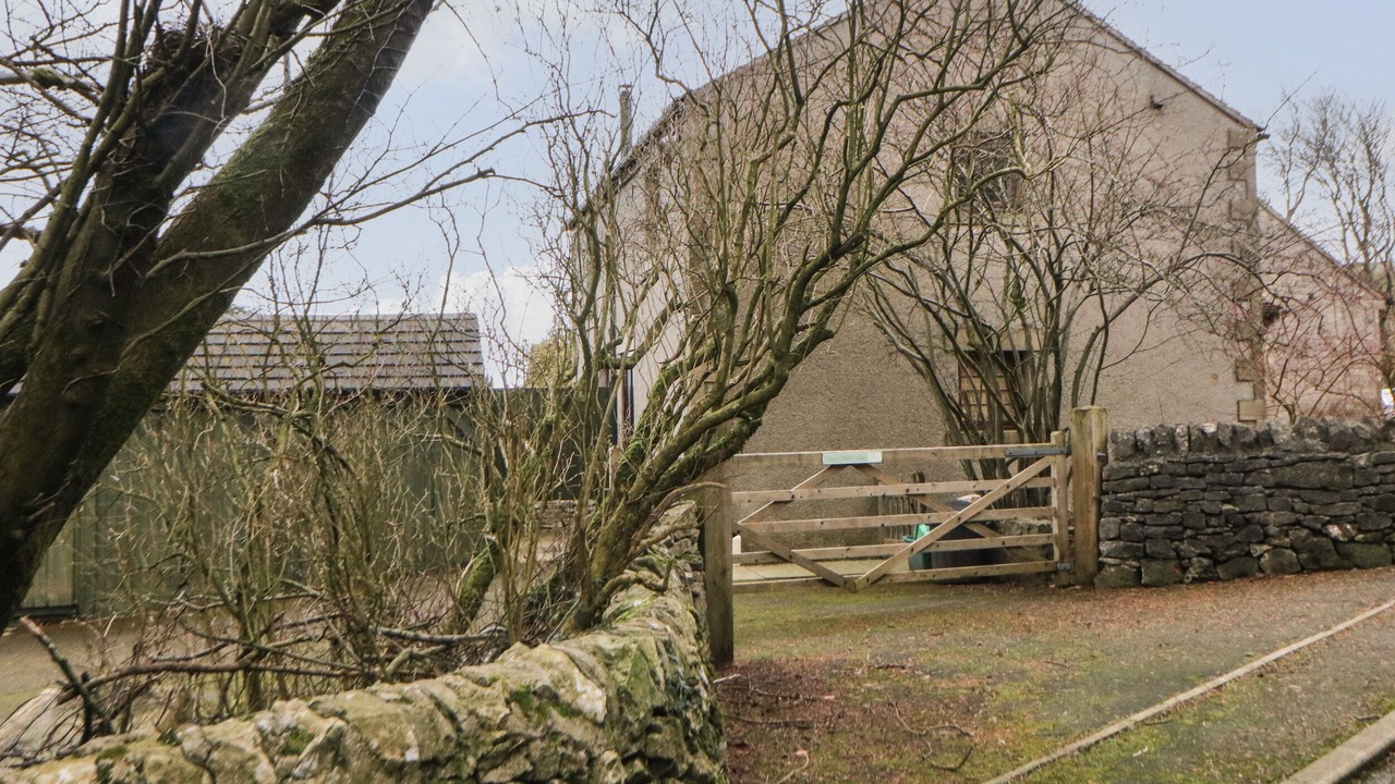 Photo of Others in Millers Dale