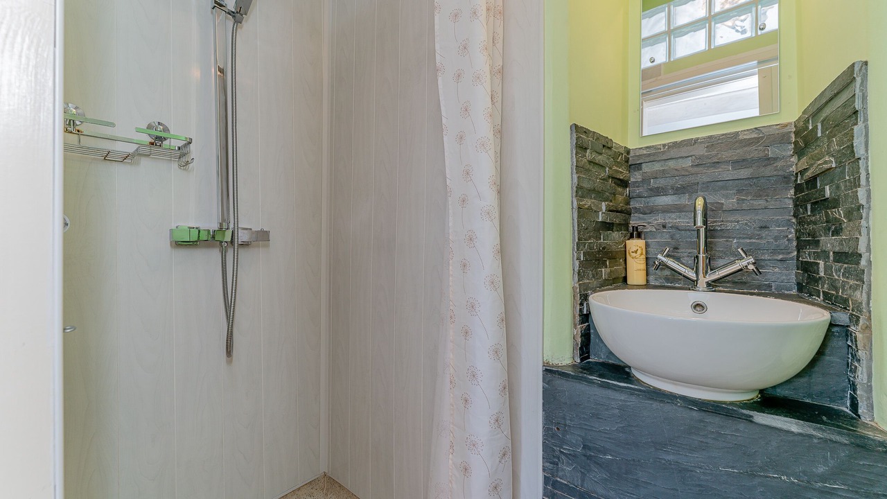 Photo of Bathroom in Llanasa