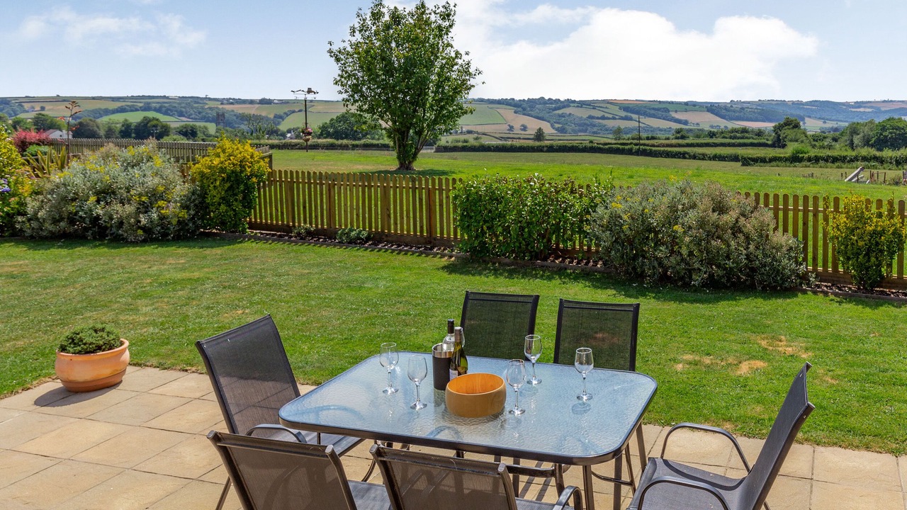 Photo of Patio Balcony in South Molton