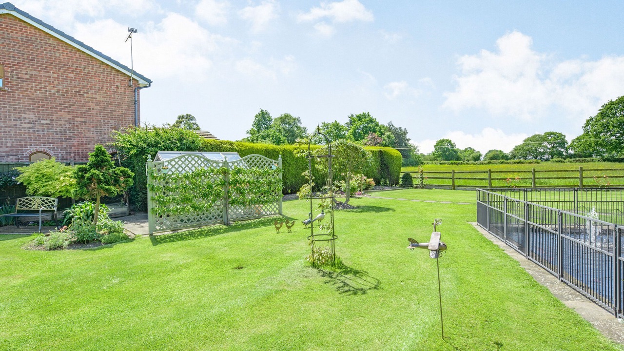 Photo of Others in Yoxall