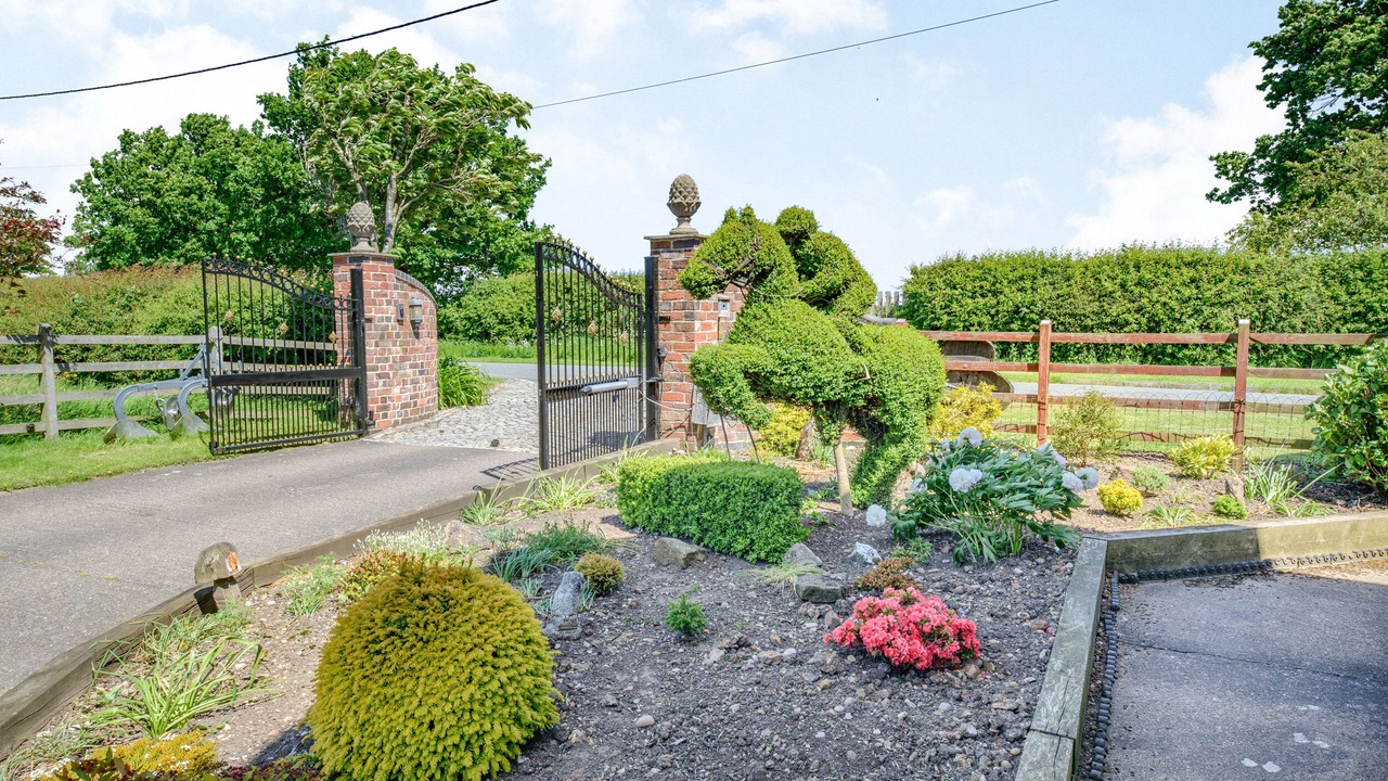 Photo of Others in Yoxall