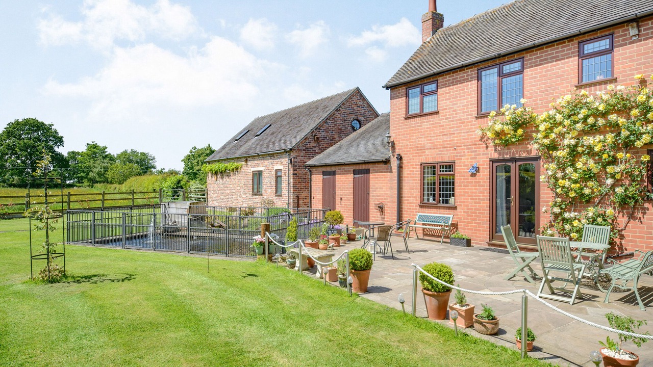 Photo of Others in Yoxall