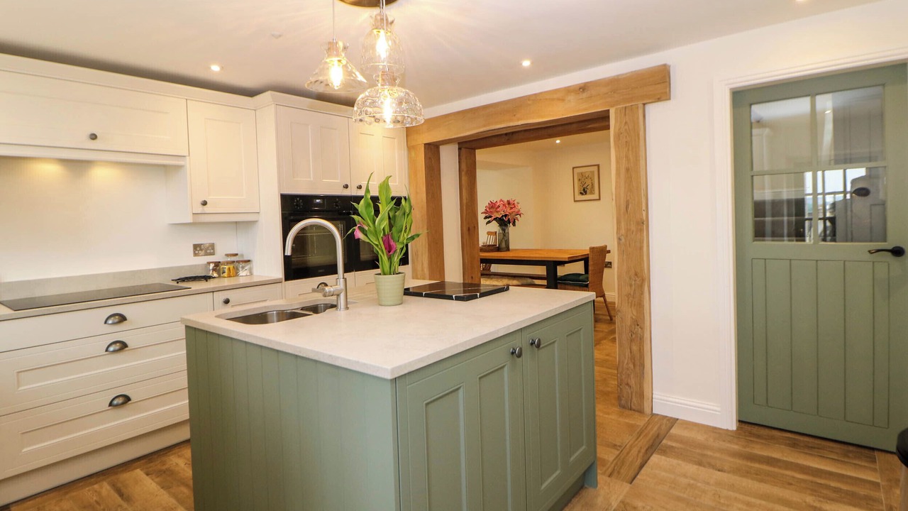 Photo of Others in Longnor