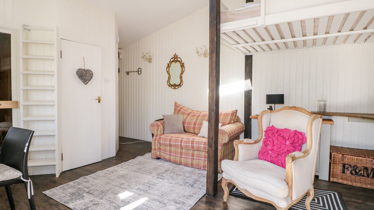 Photo of Bedroom in Haslemere